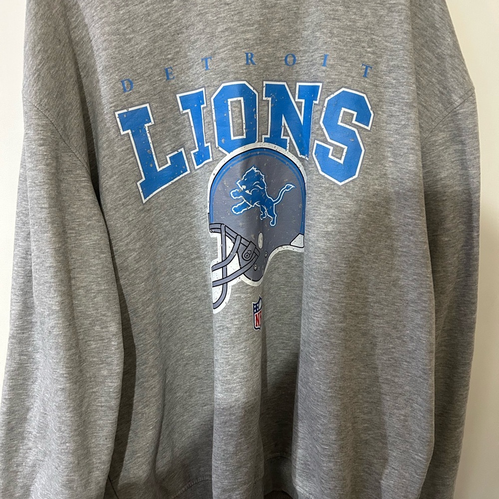 Unisex Detroit Lions Gray Crewneck
